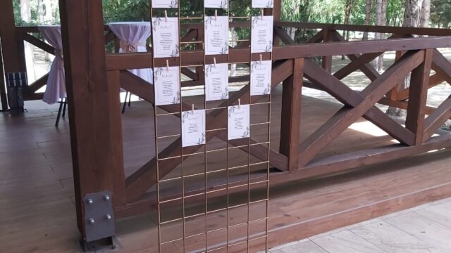 Magnifico Dekoracije – tabla za raspored sedenja gostiju