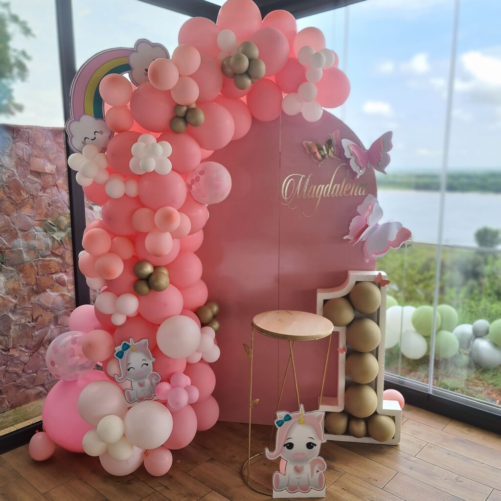 Dekoracija od balona za rodjendan