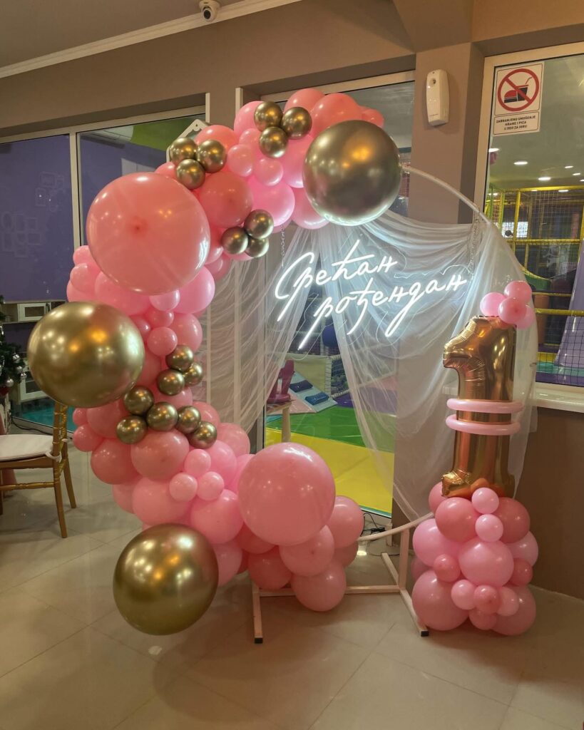 Personalizovani baloni sa natpisom po meri za proslave