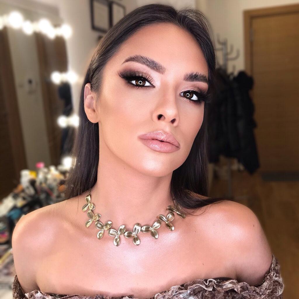 64F92BCD-F599-42CA-BC0E-1F9E2BDCE7E8