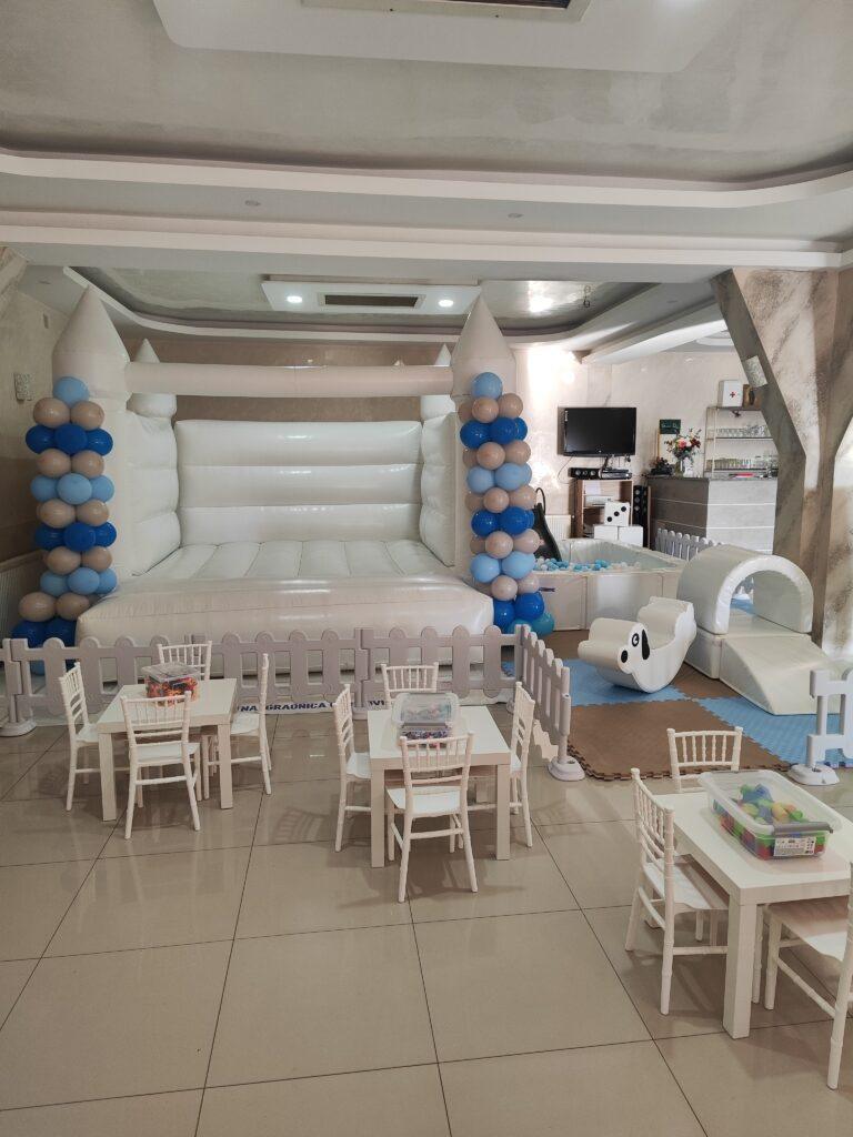 inbound8177179467917462221