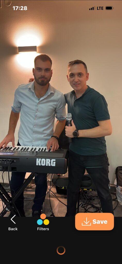 b2dbbc9e-cc7d-43ba-80c2-0aa19147bf7c