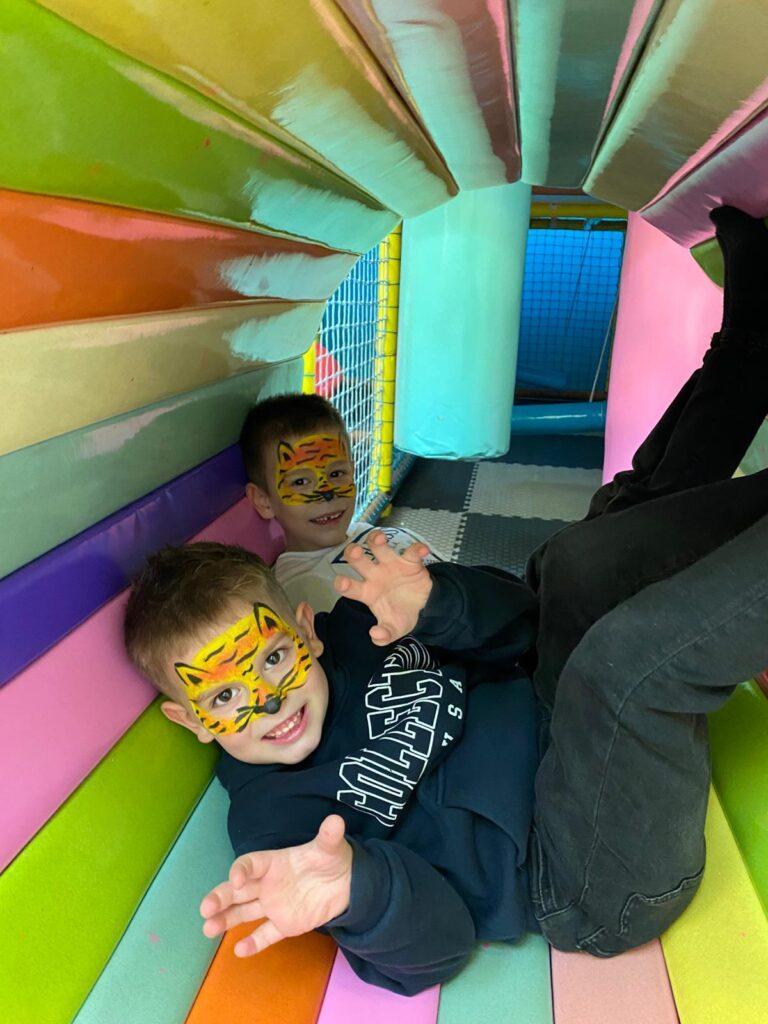 c7d72dfc-bcbc-4a72-a97e-cd3e81a59766