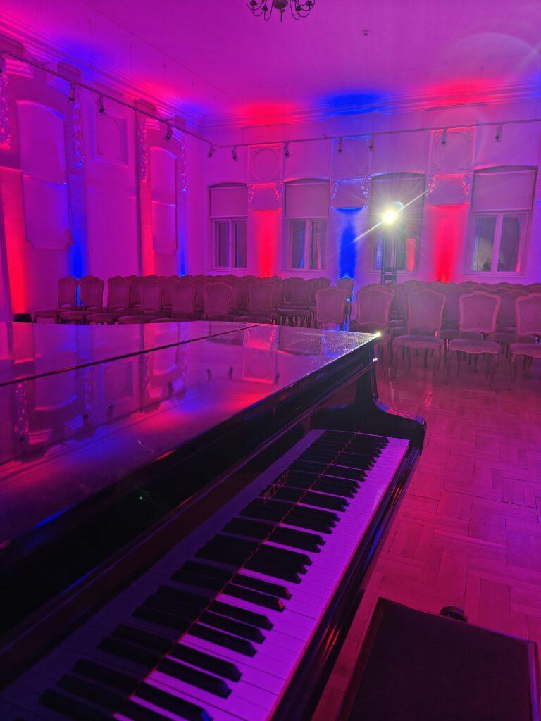 inbound5972279379041361877