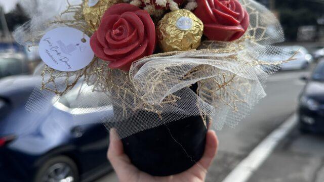 Unikatni poklon aranžman sa mirisnim svećama i dekoracijom Beograd