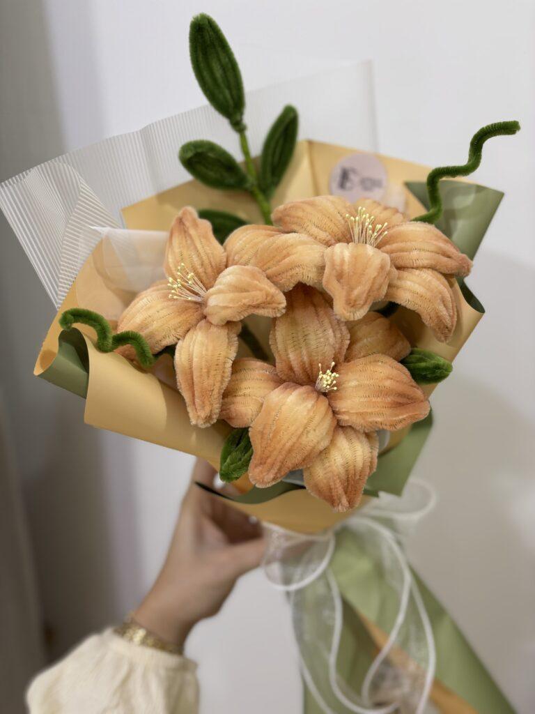 Izrada buketa po meri Smederevo - Endless Flower Shop beli plis