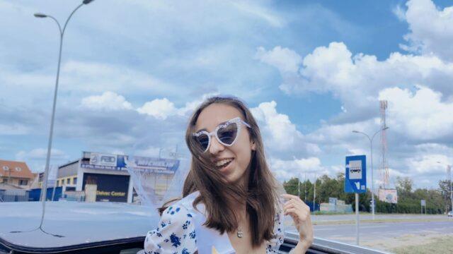 Luda atmosfera u beogradskom klubu zabeležena kroz profesionalno fotografisanje devojačke večeri Beograd.