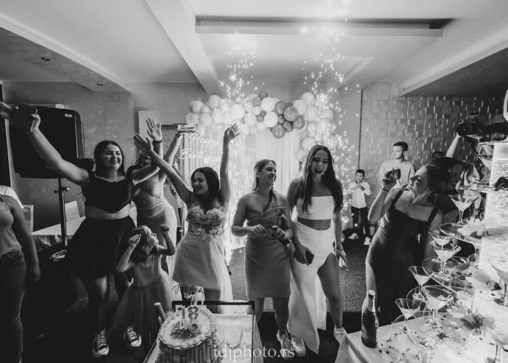 park efekti hladni vatromet za proslave u zatvorenom prostoru Beograd