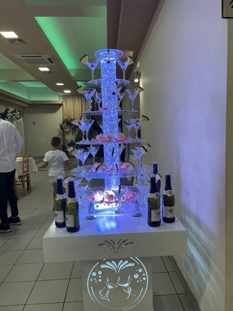 Luksuzna fontana za šampanjac - okrugla i kockasta | Fontana Dva Brata