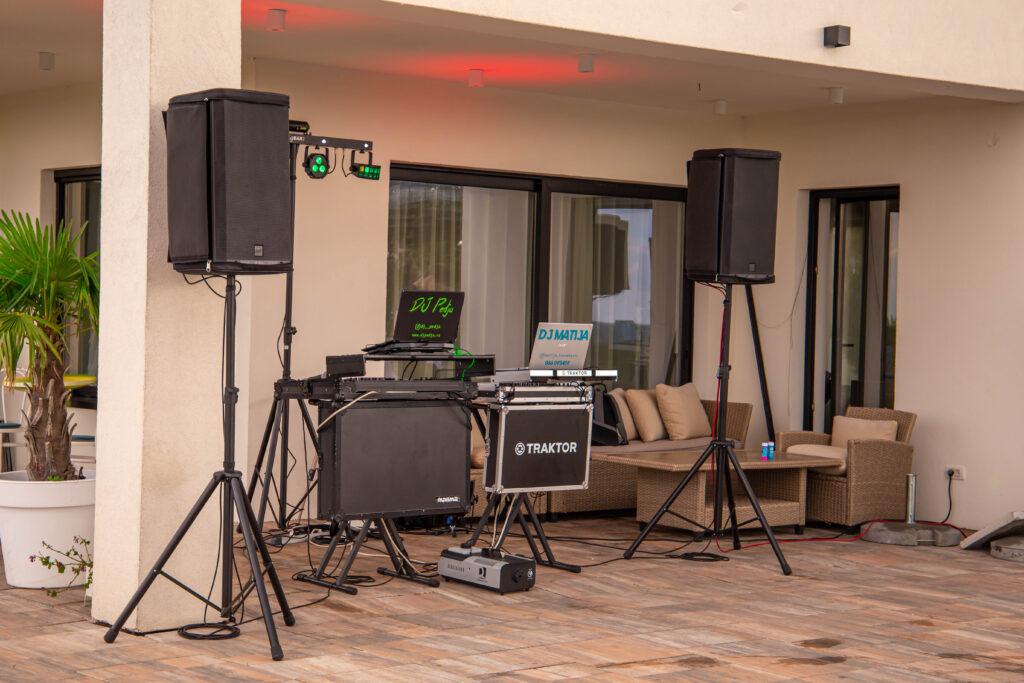 Oprema DJ Pedja – profesionalni DJ za žurke u Beogradu