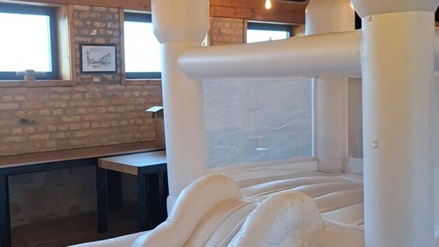 Dekoracija za proslavu rođendana beli dvorac Pančevo