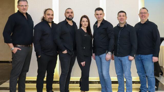 Muzičari Grupa Element savesno izvode repertoar za svadbe - Kraljevo, Beograd, Niš