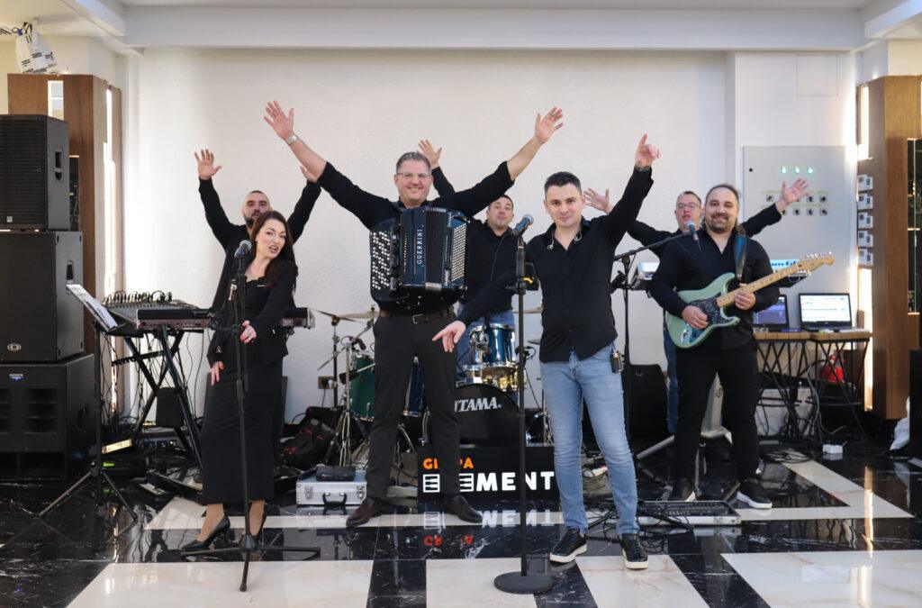 Bend Grupa Element nastupa uživo na svadbi u Kraljevu
