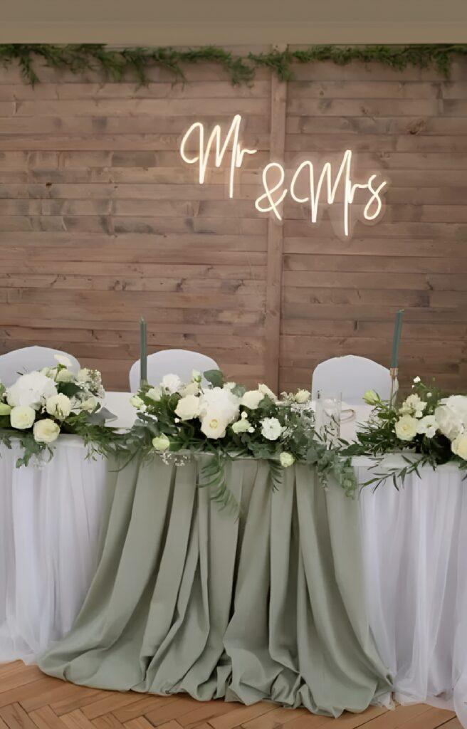 222-Picsart-AiImageEnhancer