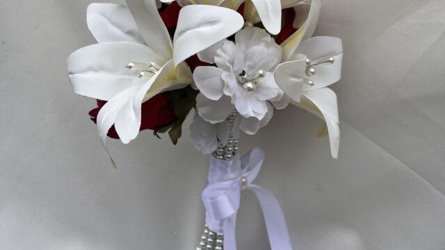 Viralni bidermajeri Kragujevac od veštačkog cveća