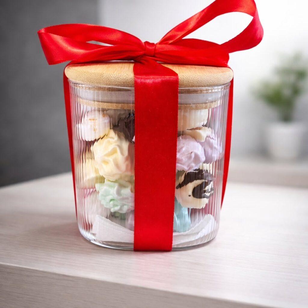 tasha lior puslice beograd poklon teglice sa slatkisima