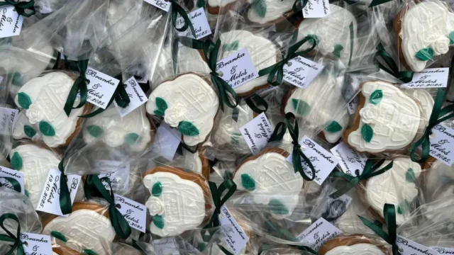 medenjaci za svadbu Smederevo dekorativni slatkiši Sweet Biscuits