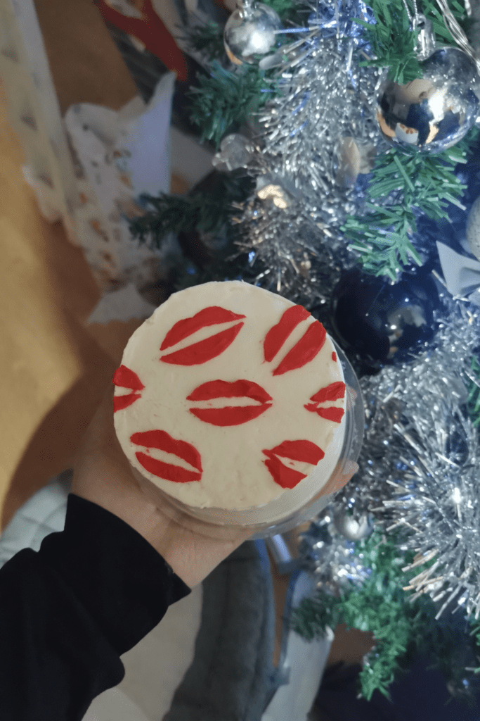 personalizovana bento torta aleksinac razliciti ukusi i dizajn