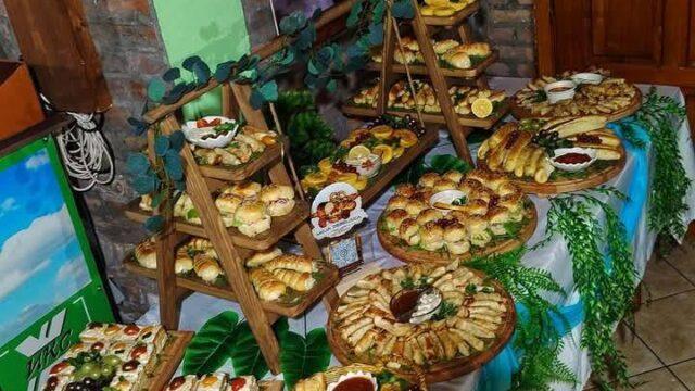 ketering beograd desertne casice i sitni kolaci i slani ketering