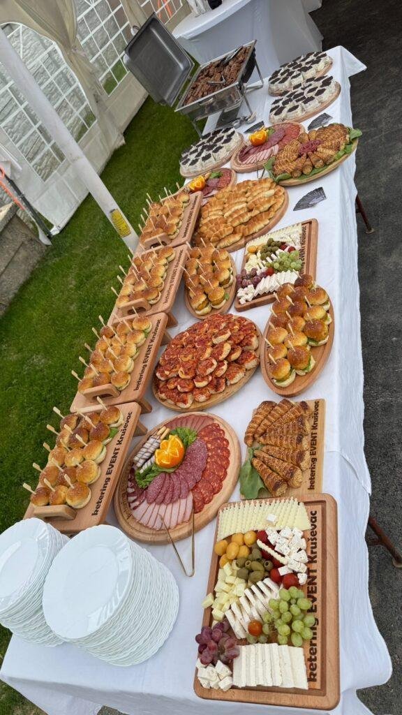 ketering za svadbu i venčanje u kruševcu